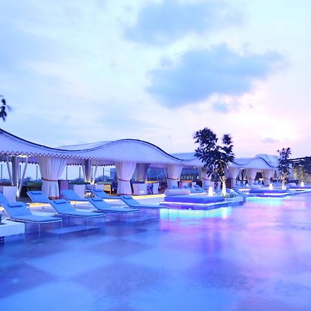Ts Suites Seminyak  Exterior photo The pool at the hotel